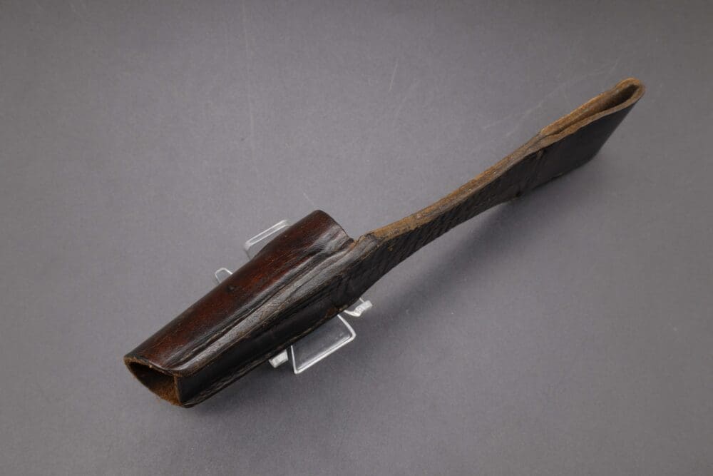 DRK – Red Cross Hewer Dagger Frog - Image 7