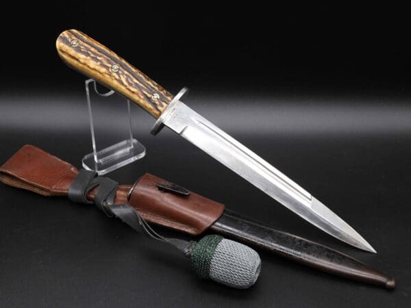 Number-Matching Waffen-Loesche Berlin Luftwaffe Knife