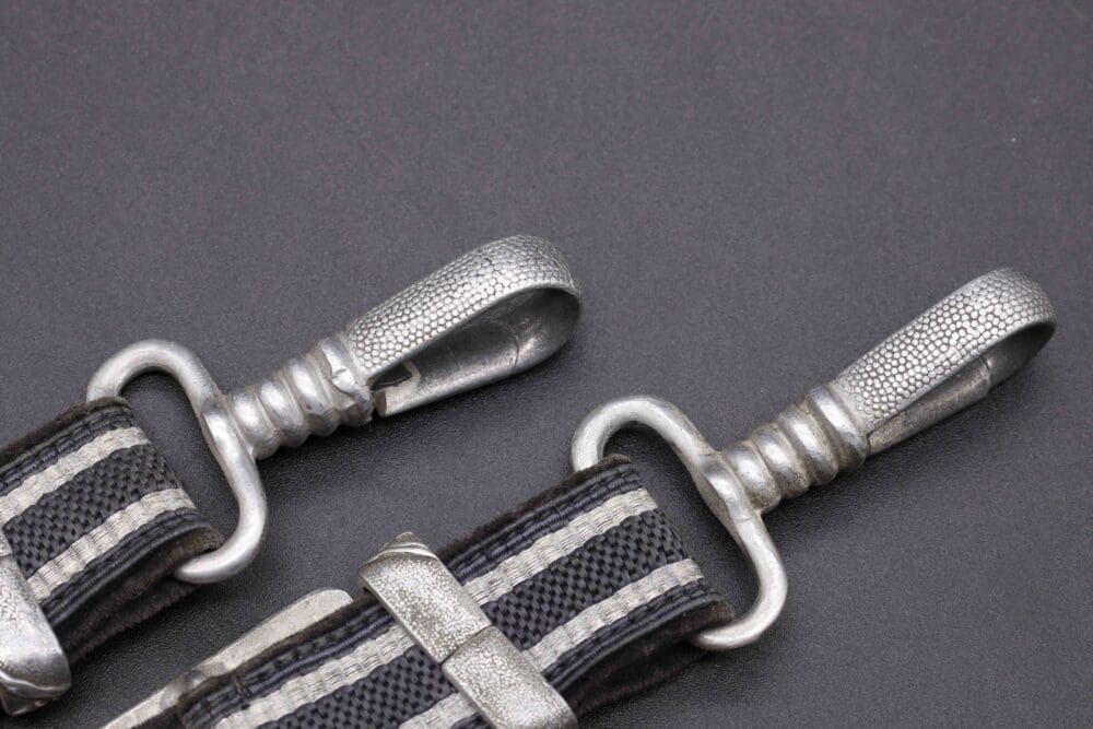 Luftwaffe officer’s dagger hanger - Image 8