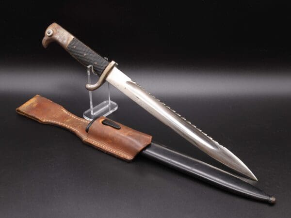WW1 Sawtooth Dress Bayonet by P.D.L.