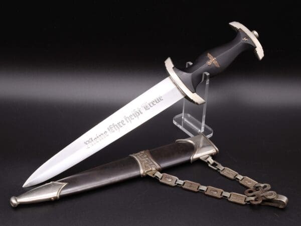 M36 Chained SS Dagger