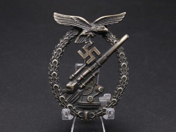 Double marked Luftwaffe Flak Badge by Assmann